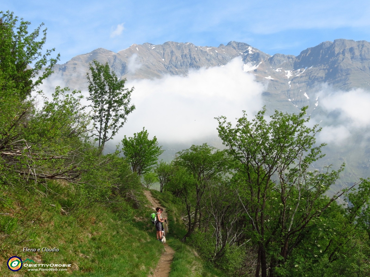 01 Vista sulle meraviglie della Val Seriana.JPG